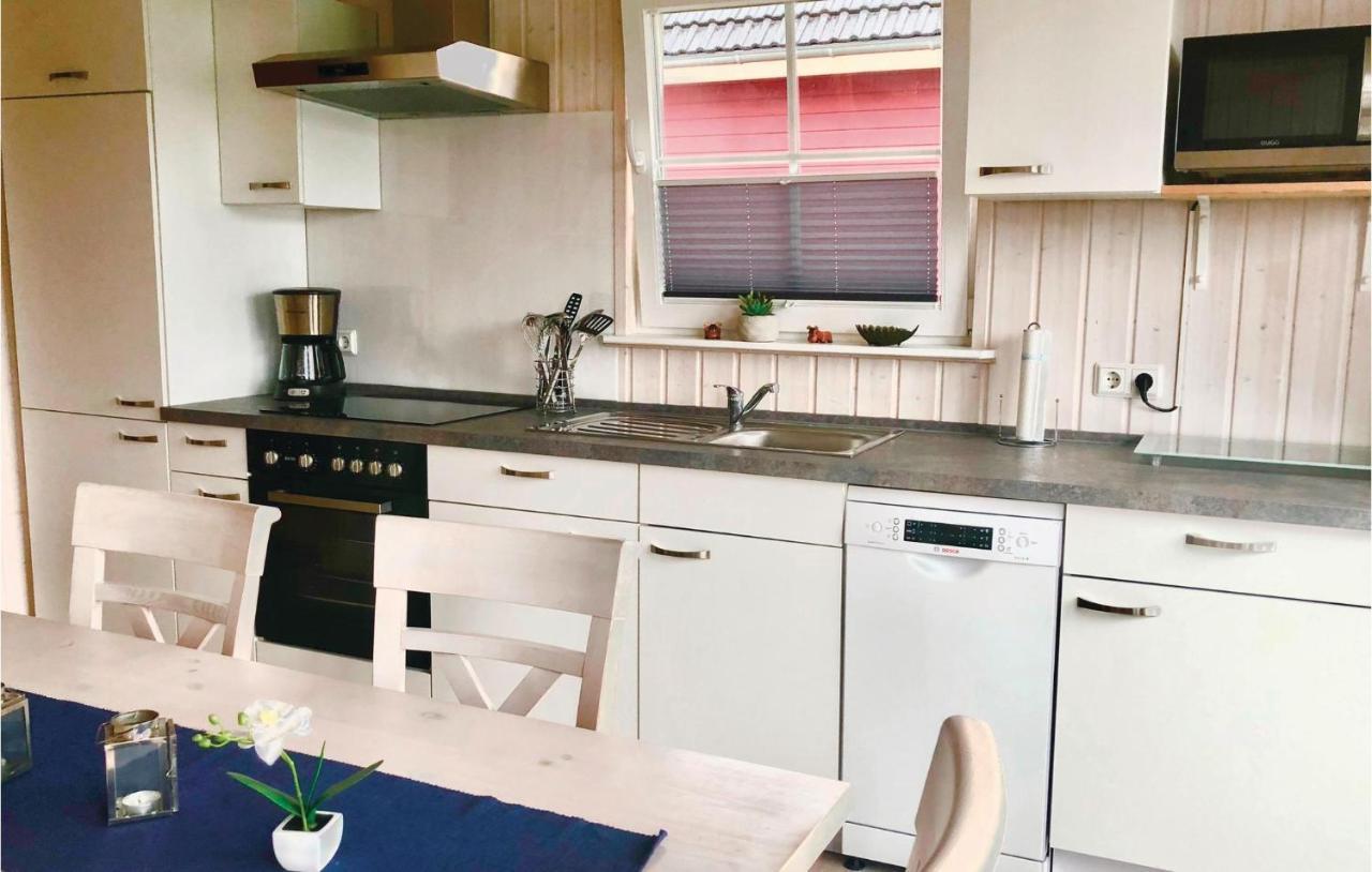 Beach Front Home In Zerpenschleuse With Wifi Esterno foto